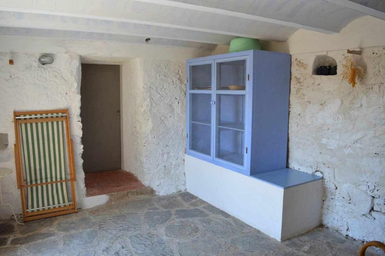 Rectoria De Castellar Villa La Vall de Bianya Luaran gambar